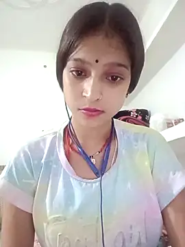 Mohnicute online show from 05/12/26, 12:19