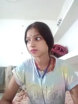 Mohnicute online show from 05/06/26, 07:29