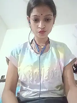 Mohnicute online show from 06/16/26, 07:36