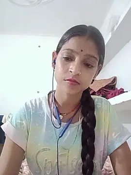 Mohnicute online show from 07/16/26, 06:49