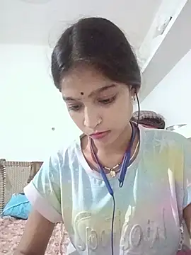 Mohnicute online show from 06/01/26, 07:02