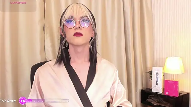 cleeo nile online show from 12/16/25, 04:17