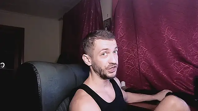 Snapshot of 333Alone_in_theDark777 chatting on 11/14/25, 08:12 333Alone in theDark777 online show from 11/14/25, 08:12