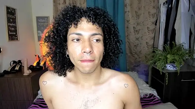 Angel White25 online show from 04/10/26, 01:01