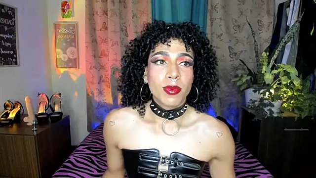 Snapshot of Angel_White25 chatting on 05/08/26, 12:36 Angel White25 online show from 05/08/26, 12:36