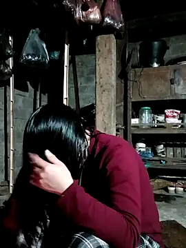 girl-hot2x online show from 02/10/26, 12:37