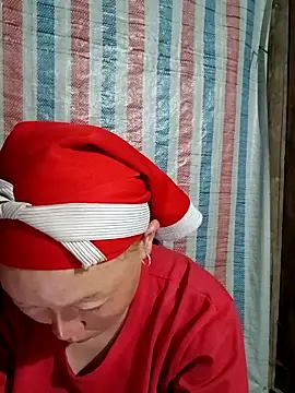 girl-hot2x online show from 04/12/26, 01:14