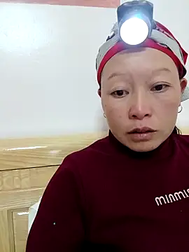 girl-hot2x online show from 02/06/26, 01:40