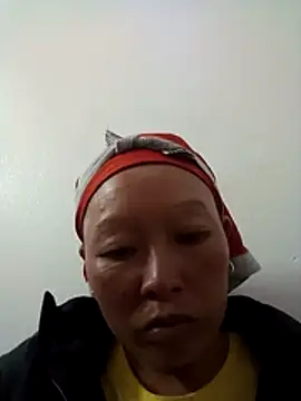 Snapshot of girl-hot2x chatting on 11/28/25, 11:21 girl-hot2x online show from 11/28/25, 11:21