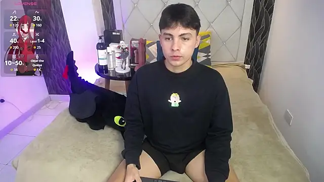 Samu FoXXX online show from 12/15/25, 08:25