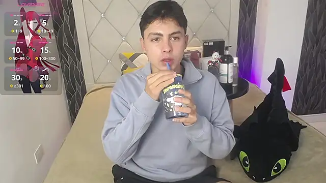 Samu FoXXX online show from 01/16/26, 08:24