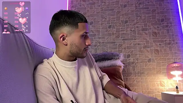 MrandMrsRivas online show from 12/19/25, 06:54