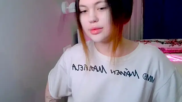 cuddlymisa online show from 11/11/25, 06:58