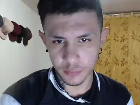 damiansexyboy69 online show from 11/12/25, 04:49