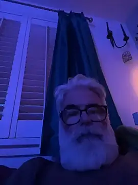 LeatherSdaddy online show from 12/19/25, 04:42