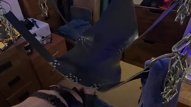 LeatherSdaddy online show from 11/26/25, 05:57