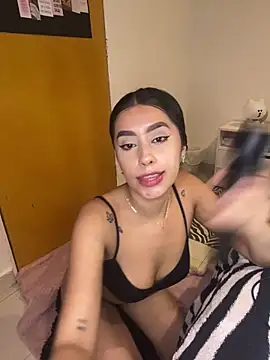 lauren clauz online show from 04/02/26, 04:41