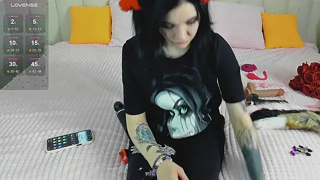 Lina Moony online show from 02/18/26, 01:58