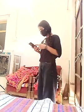 Riya 917 online show from 02/06/26, 04:52