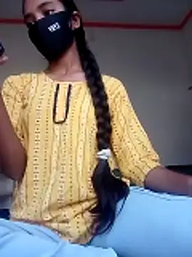 Riya 917 online show from 11/25/25, 06:58