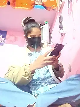 Riya 917 online show from 01/18/26, 01:47