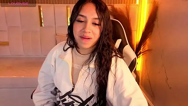 Juliana Tx online show from 02/26/26, 02:44