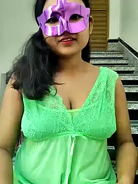 Hot-ruma online show from 11/16/25, 03:33