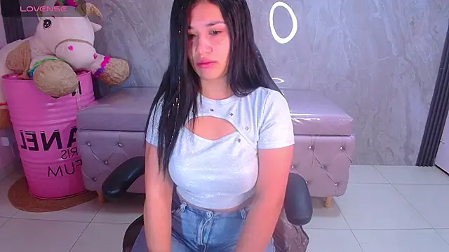 Violetta jhonson a online show from 01/18/26, 01:03