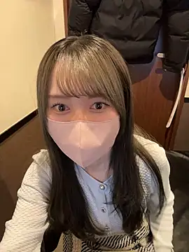 Snapshot of Ramu_namu chatting on 11/18/25, 01:43 Ramu namu online show from 11/18/25, 01:43