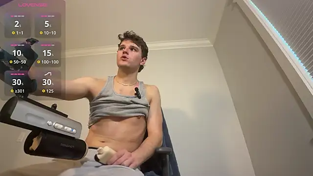 Snapshot of sculpteddesire chatting on 03/25/26, 12:55 sculpteddesire online show from 03/25/26, 12:55