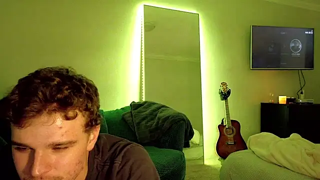 Snapshot of sculpteddesire chatting on 12/01/25, 08:59 sculpteddesire online show from 12/01/25, 08:59