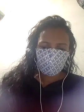 Mii  rani001 online show from 11/11/25, 02:12