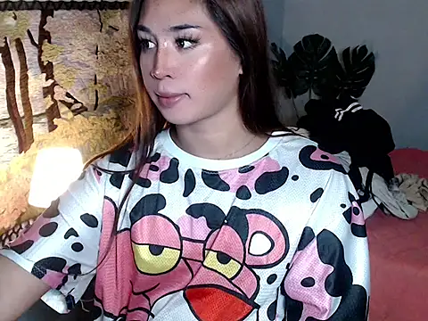 fuckable Thanya online show from 04/02/26, 01:51