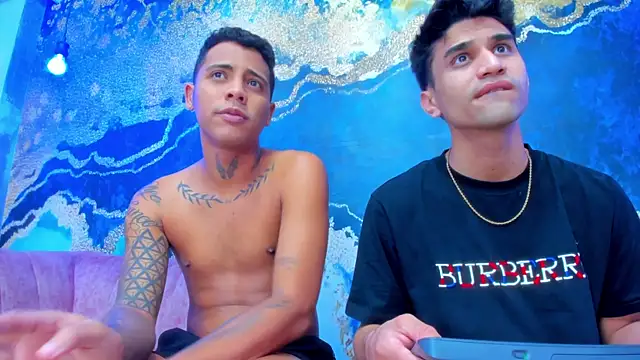 Snapshot of Hottier_Boys chatting on 11/11/25, 08:25 Hottier Boys online show from 11/11/25, 08:25