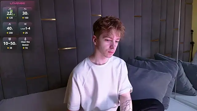 Paul Holt online show from 11/26/25, 08:20