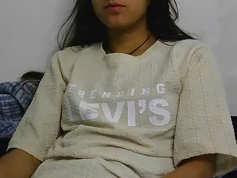 Snapshot of Anika_Singh chatting on 01/13/26, 05:55 Anika Singh online show from 01/13/26, 05:55