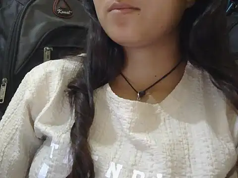 Snapshot of Anika_Singh chatting on 02/11/26, 03:34 Anika Singh online show from 02/11/26, 03:34