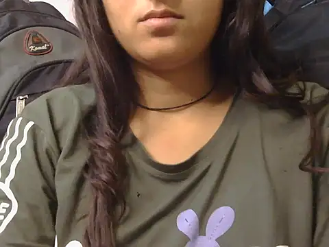 Snapshot of Anika_Singh chatting on 02/13/26, 04:29 Anika Singh online show from 02/13/26, 04:29