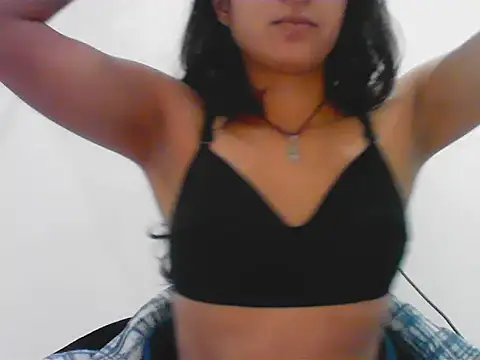 Snapshot of Anika_Singh chatting on 11/17/25, 10:36 Anika Singh online show from 11/17/25, 10:36