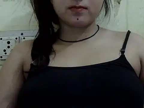 Snapshot of Anika_Singh chatting on 05/20/26, 10:34 Anika Singh online show from 05/20/26, 10:34