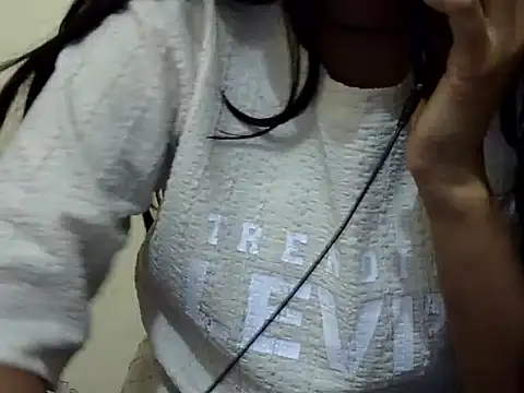 Anika Singh online show from 03/19/26, 02:55