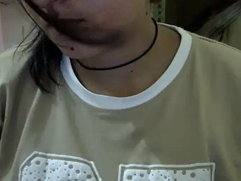 Snapshot of Anika_Singh chatting on 04/26/26, 09:28 Anika Singh online show from 04/26/26, 09:28