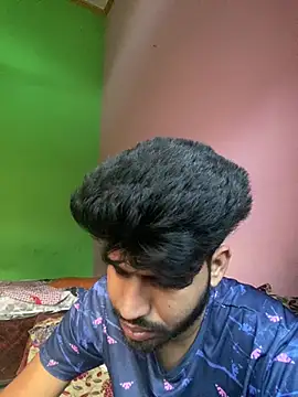 Snapshot of hotyyyyjonny chatting on 06/19/26, 01:33 hotyyyyjonny online show from 06/19/26, 01:33