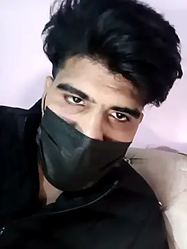 hotyyyyjonny online show from 12/17/25, 06:57