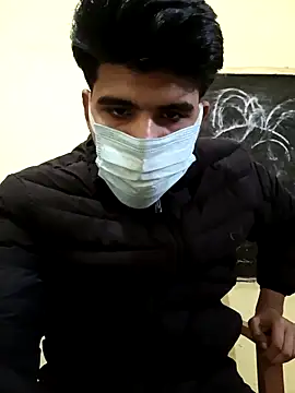 hotyyyyjonny online show from 12/03/25, 05:41