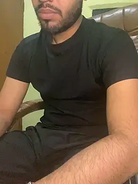 Snapshot of hotyyyyjonny chatting on 04/20/26, 02:47 hotyyyyjonny online show from 04/20/26, 02:47