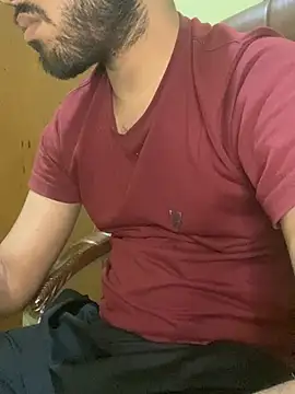 hotyyyyjonny online show from 04/11/26, 05:15