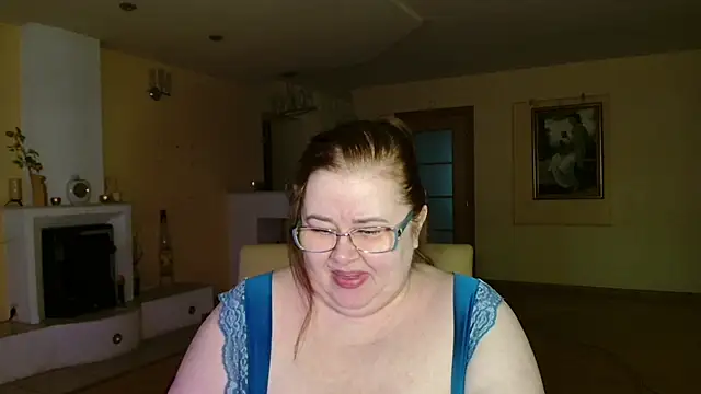 Snapshot of Natali-Gucci chatting on 05/05/26, 03:37 Natali-Gucci online show from 05/05/26, 03:37