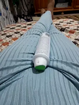 Snapshot of Tota_sexi chatting on 03/05/26, 12:57 Tota sexi online show from 03/05/26, 12:57