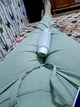 Snapshot of Tota_sexi chatting on 04/16/26, 10:27 Tota sexi online show from 04/16/26, 10:27